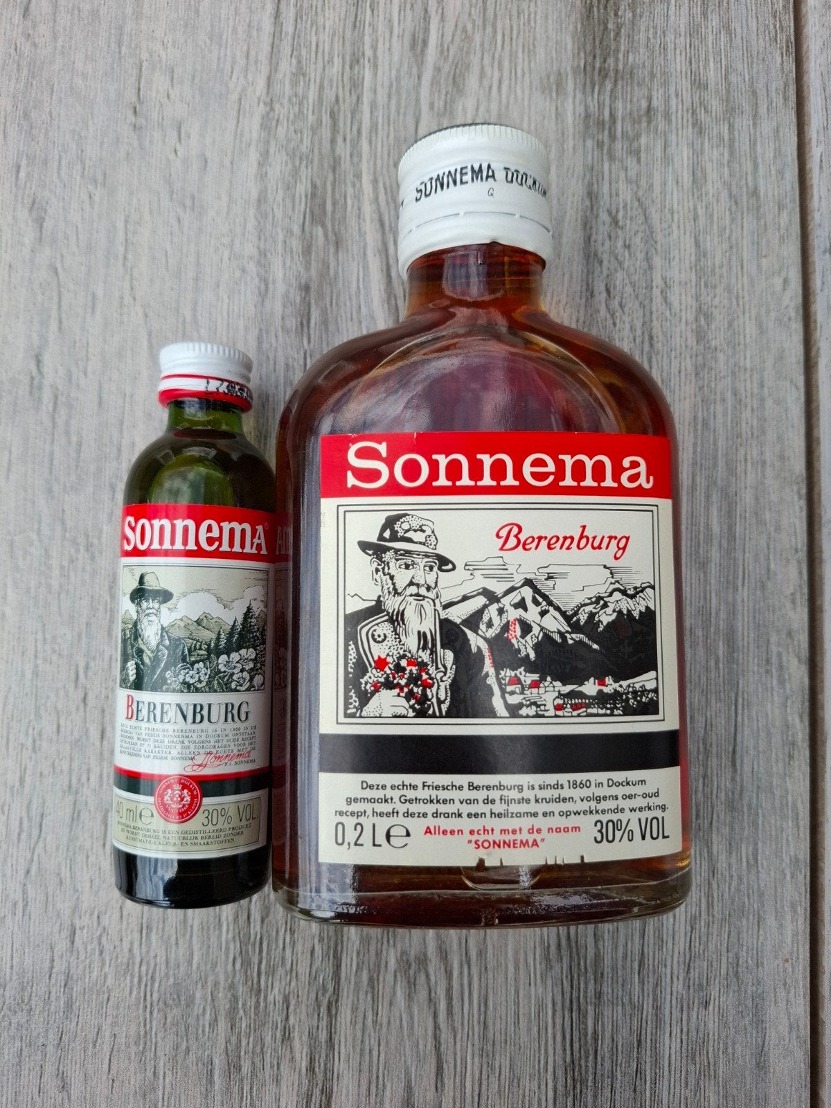oude sonnema flesjes (oude reclame) dockum, Ophalen, Gebruikt, Overige typen
