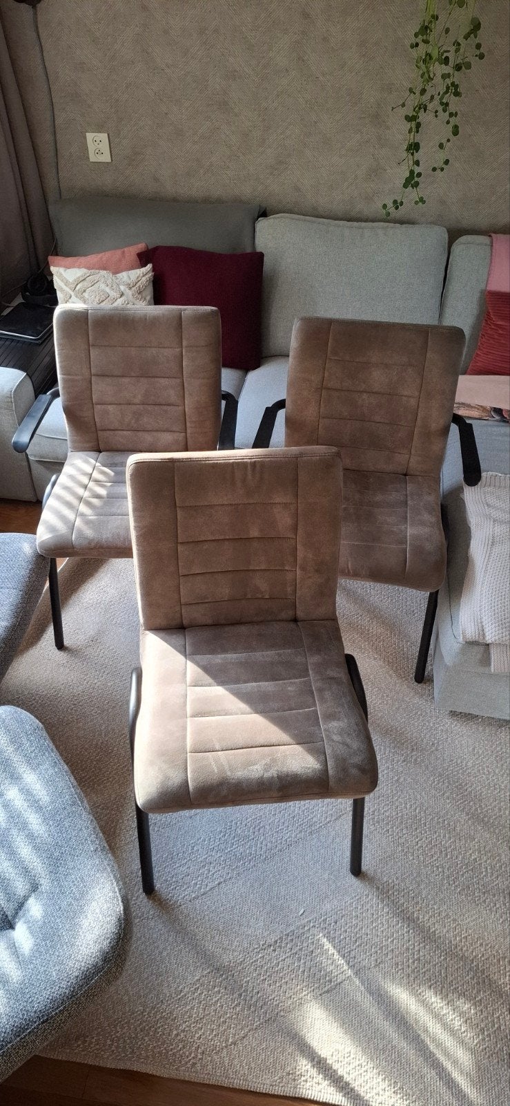 Drie eetkamer stoelen. TEAB., Ophalen, Gebruikt, Stof, Drie
