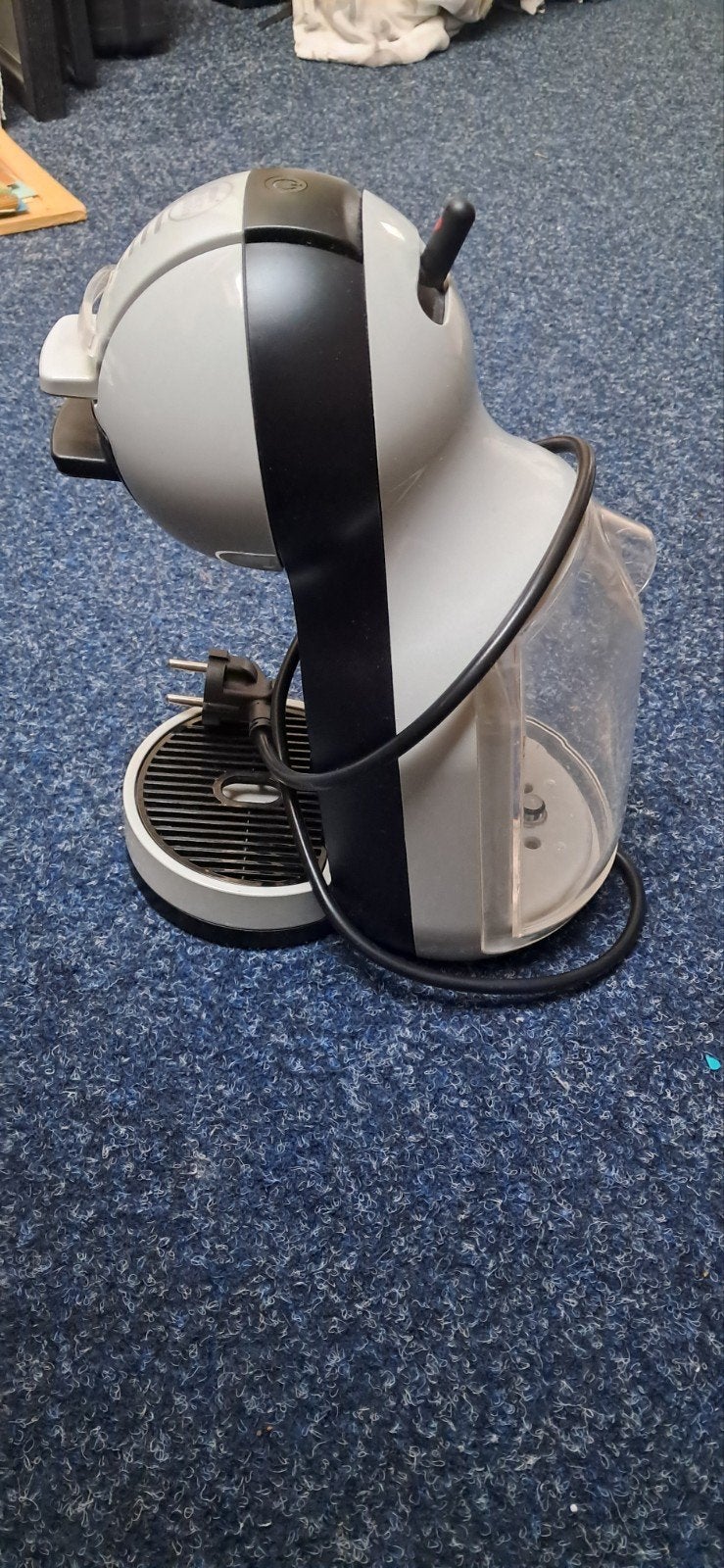 Nescafé Dolce Gusto Krups Piccolo Koffiezetapparaat, Witgoed en Apparatuur, Ophalen, Afneembaar waterreservoir, Gebruikt, Overige typen