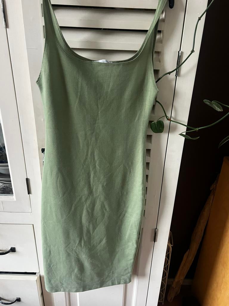 Jurk, Ophalen of Verzenden, Zo goed als nieuw, Groen, Boven de knie
