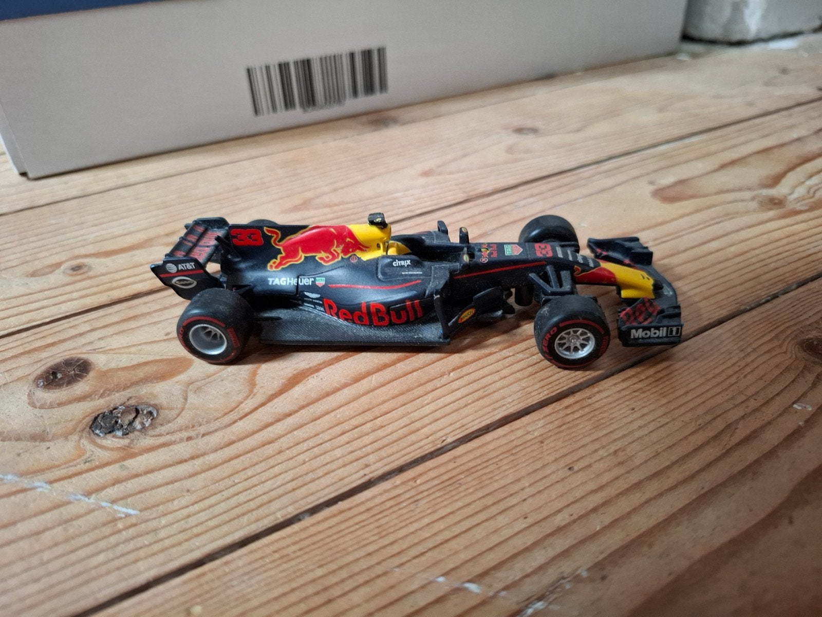 Bburago Max Verstappen RB13, 1:32!, Hobby en Vrije tijd, Modelauto's | 1:32, Ophalen of Verzenden, Gebruikt, Auto, Overige merken
