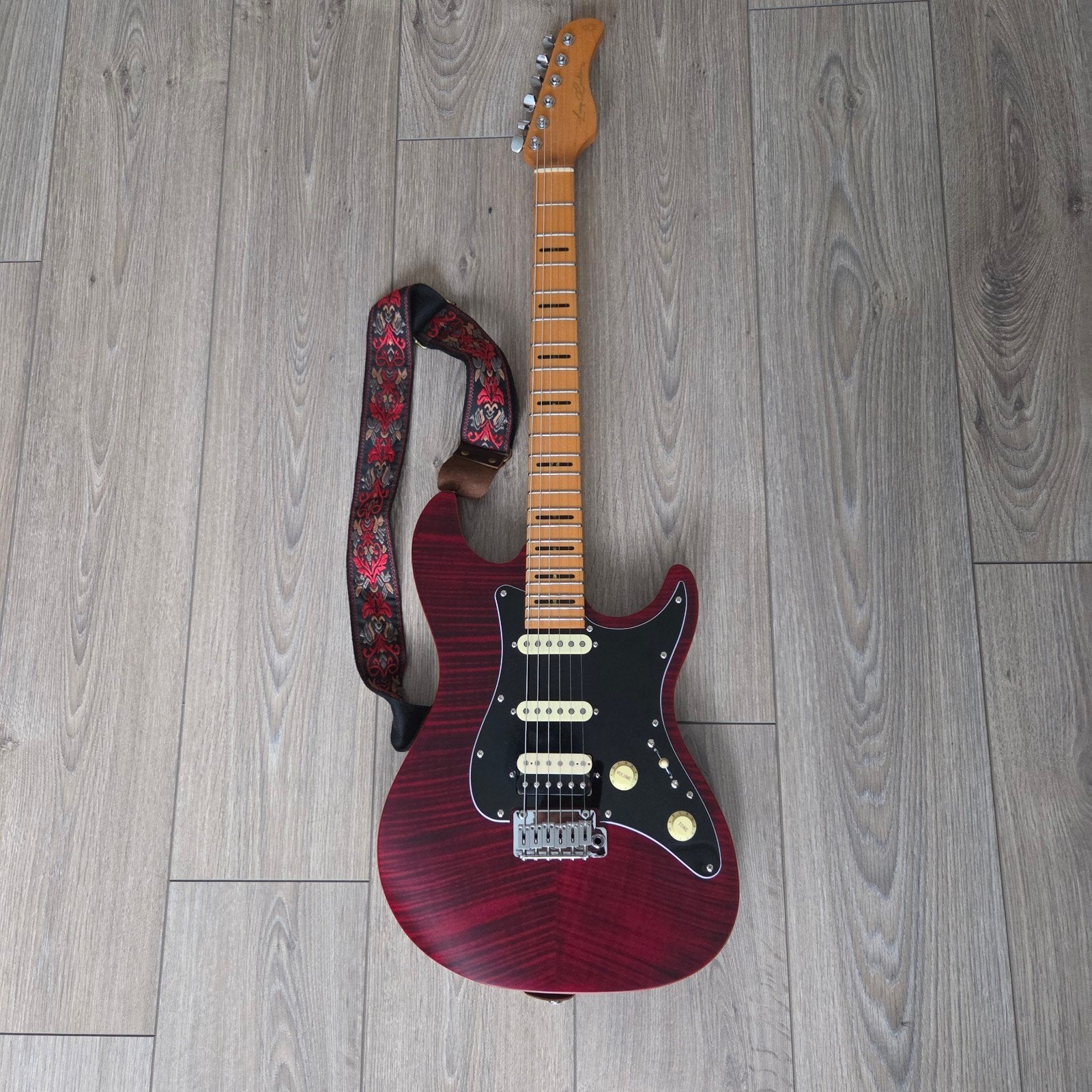 Sire Larry Carlton S7 FM elektrische gitaar, Muziek en Instrumenten, Snaarinstrumenten | Gitaren | Elektrisch, Ophalen of Verzenden