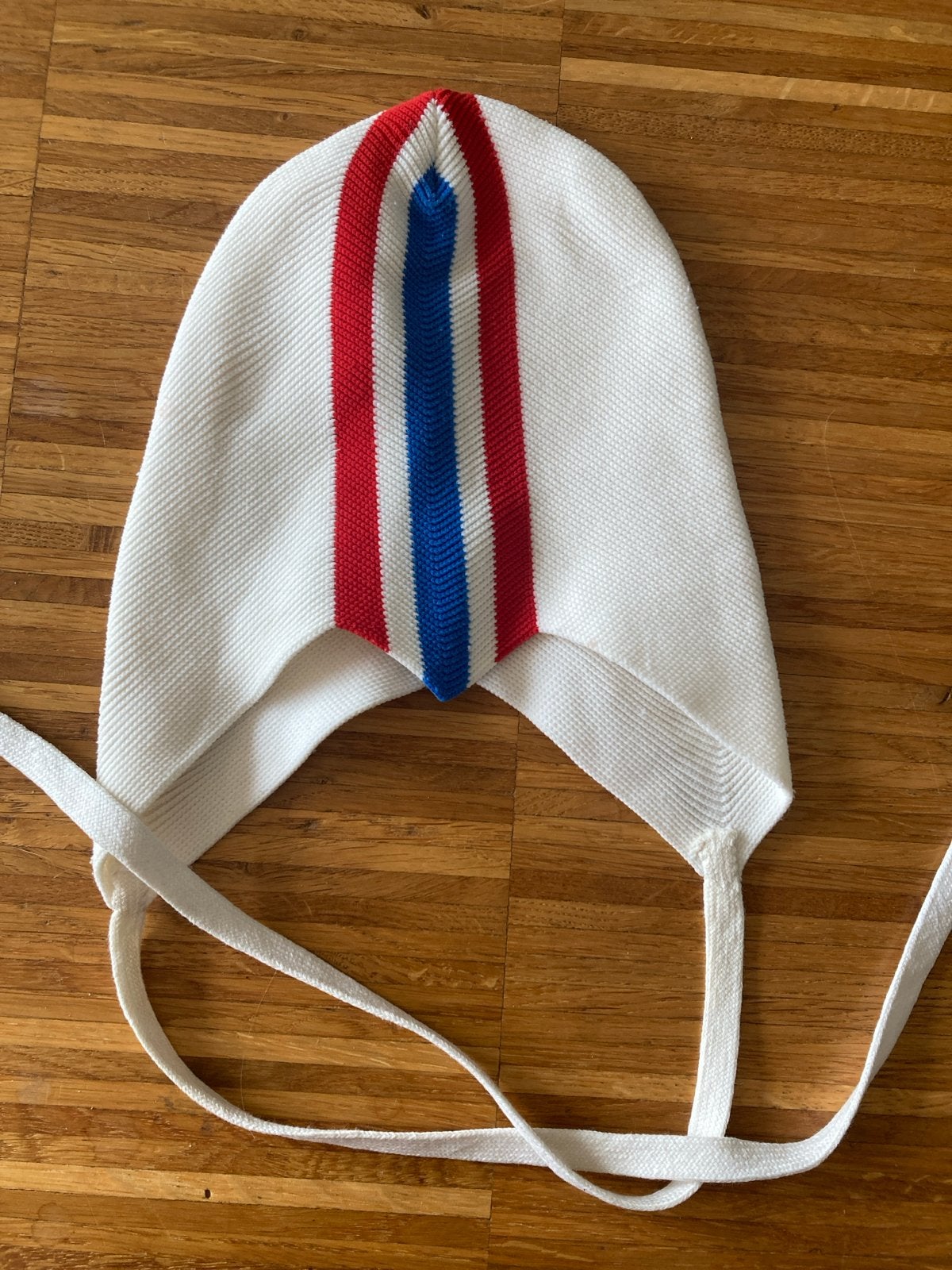 Vintage schaatsmuts met Noorse vlag strepen, 100% Nylon, Overige merken, Nobrand, Gebruikt, Norway