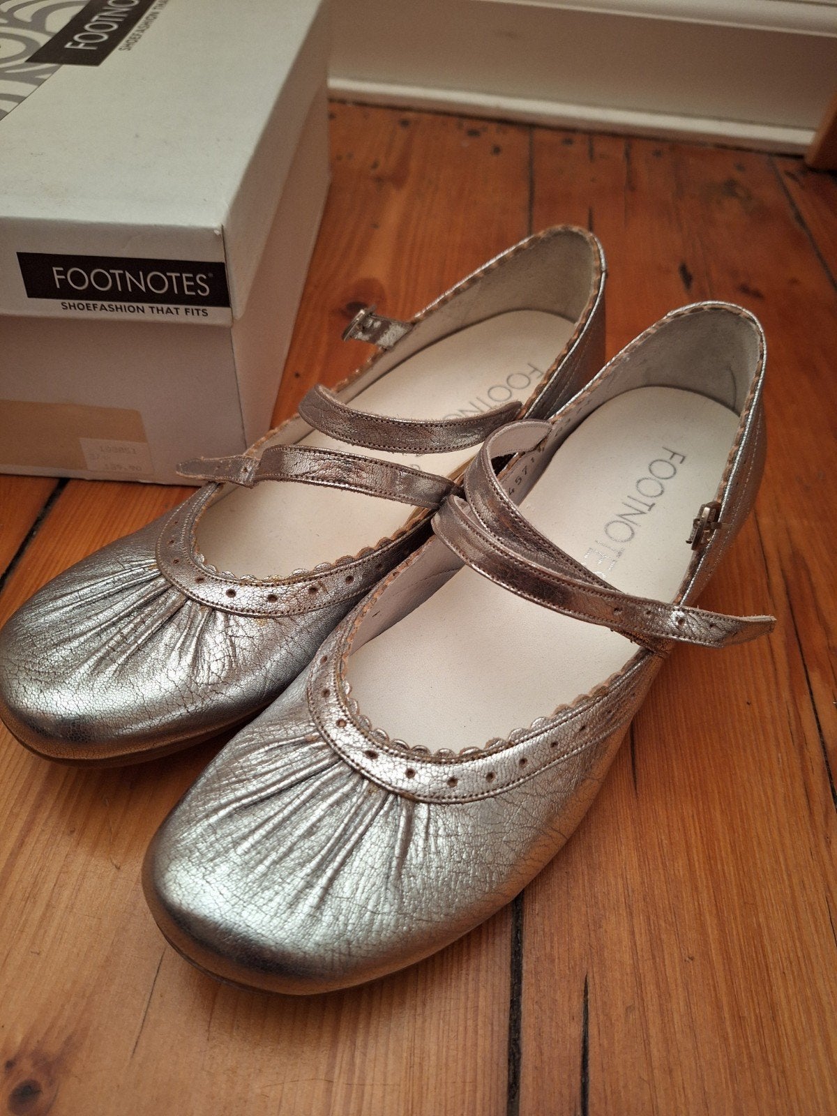 Footnotes zilveren schoenen maat 37.5 a 37, Kleding | Dames, Overige kleuren, Zo goed als nieuw, Footnotes, Ballerina's