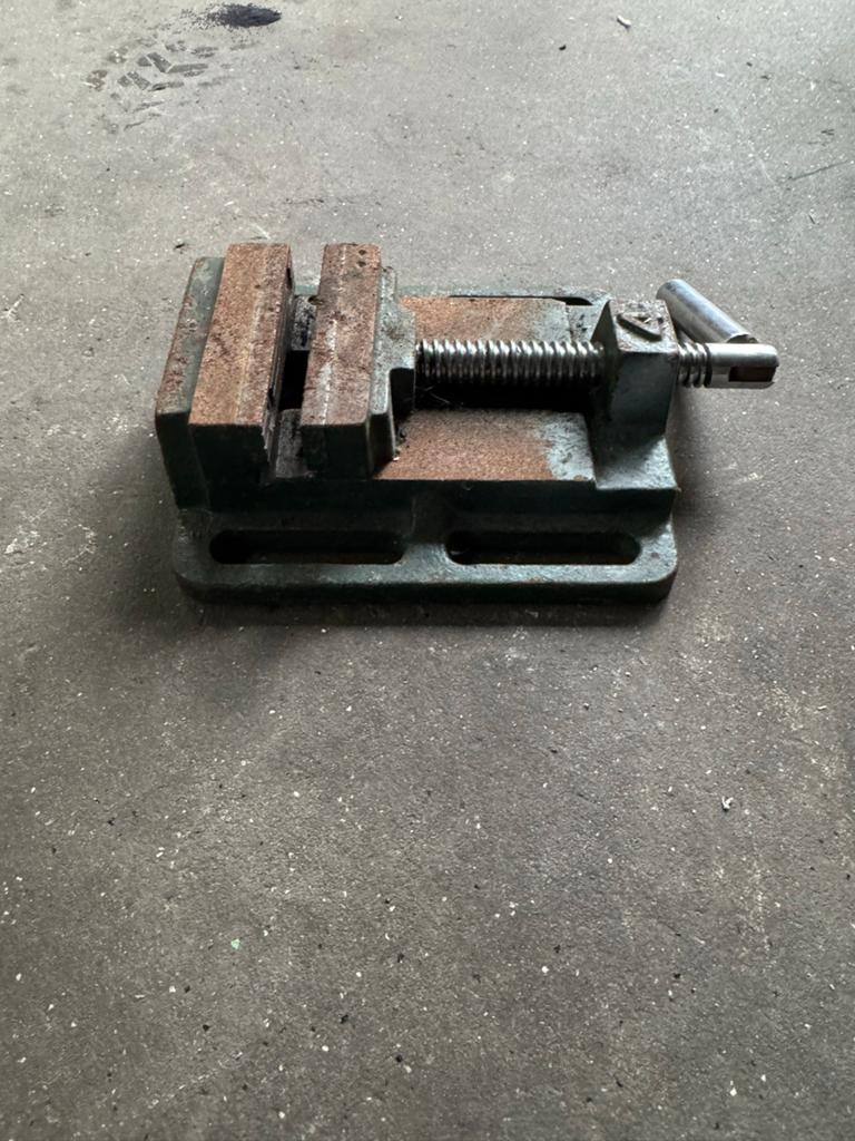 Robuuste Machineklem - Gebruikt maar functioneel, Ophalen of Verzenden, Gebruikt