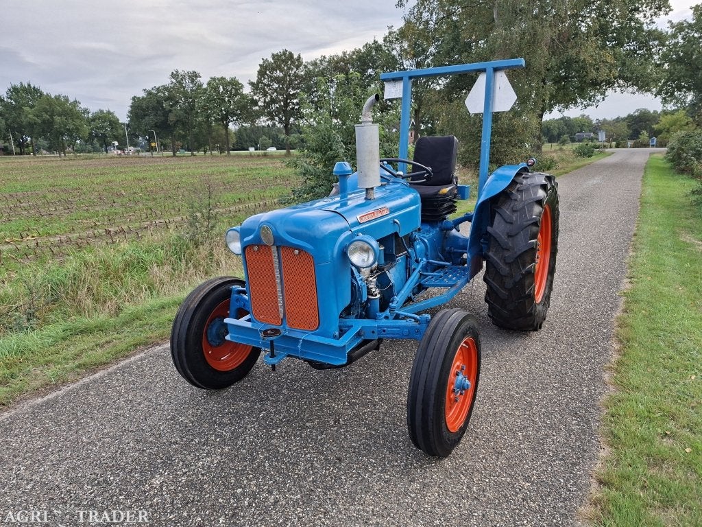 Ford Dexta | NL Kenteken | Inruil & transport mogelijk, Ophalen, Tot 2500, Info@handelsonderneming-last.nl, Oldtimer