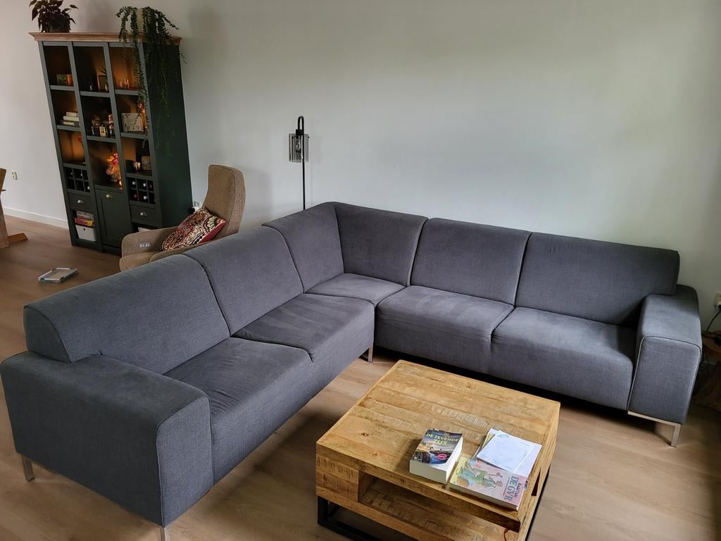 Grijze hoekbank, 270x270 cm, recent gereinigd/geïmpregneerd, Ophalen, 250 tot 300 cm, Gebruikt, Hoekbank