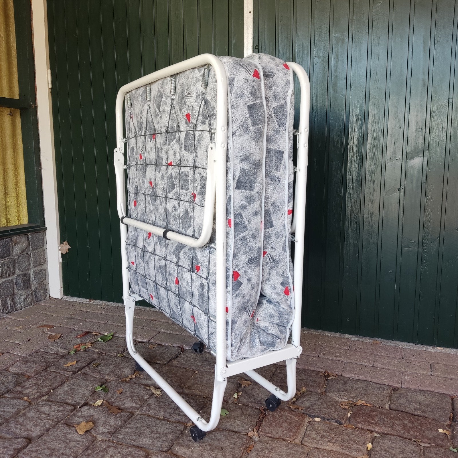 Opklapbed, nette staat, Eenpersoons, Zo goed als nieuw, 80 cm, Metaal