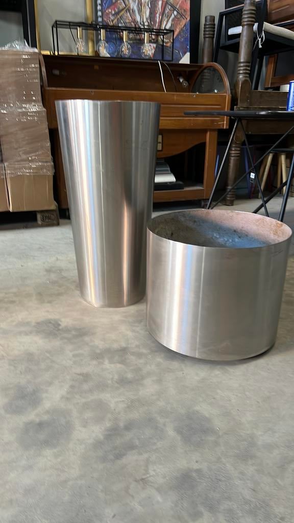 Design planten bakken op wielen 4 stuks, Ophalen of Verzenden, Zo goed als nieuw, Rond, Metaal