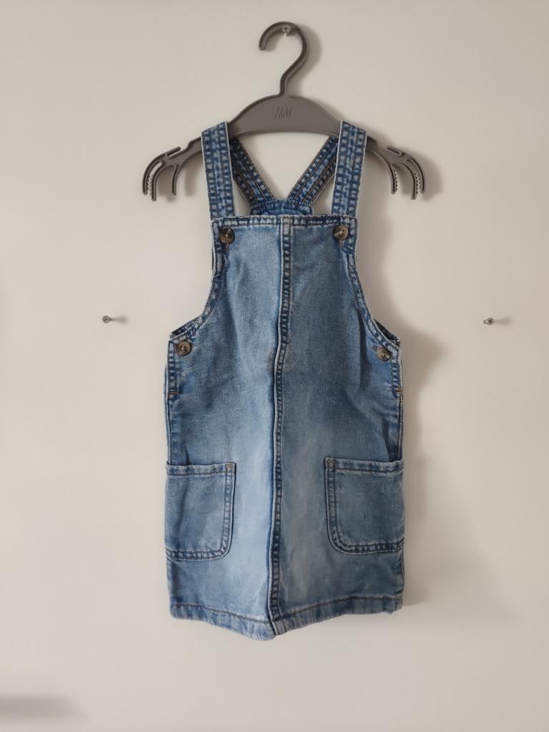 H&M denim spijkerstof jurk blauw met zakken 86 nieuw, Kinderen en Baby's, Babykleding | Maat 86, Meisje, Jurkje of Rokje, H&M