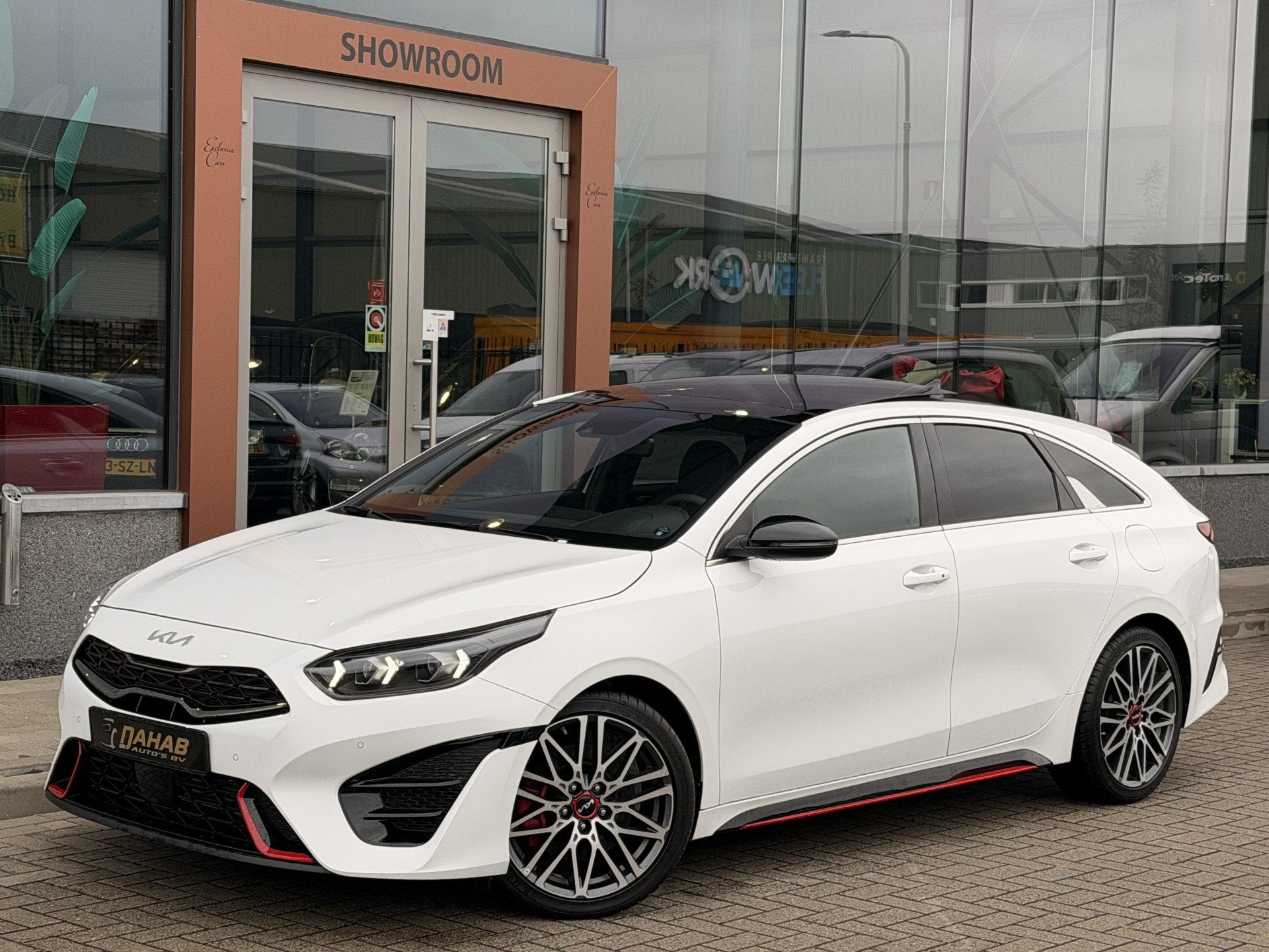 Kia ProCeed 1.6 T-GDi GT | 204PK | Stoelverwarming voor + ac, Auto's, 15 km/l, Gebruikt, 1591 cc, Wit