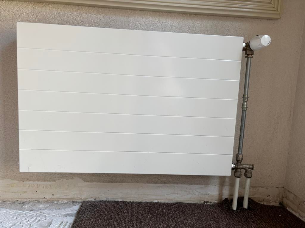 Radiator Radson wit, 900 lang 400 hoog, Ophalen, 30 tot 80 cm, Radiator, Zo goed als nieuw