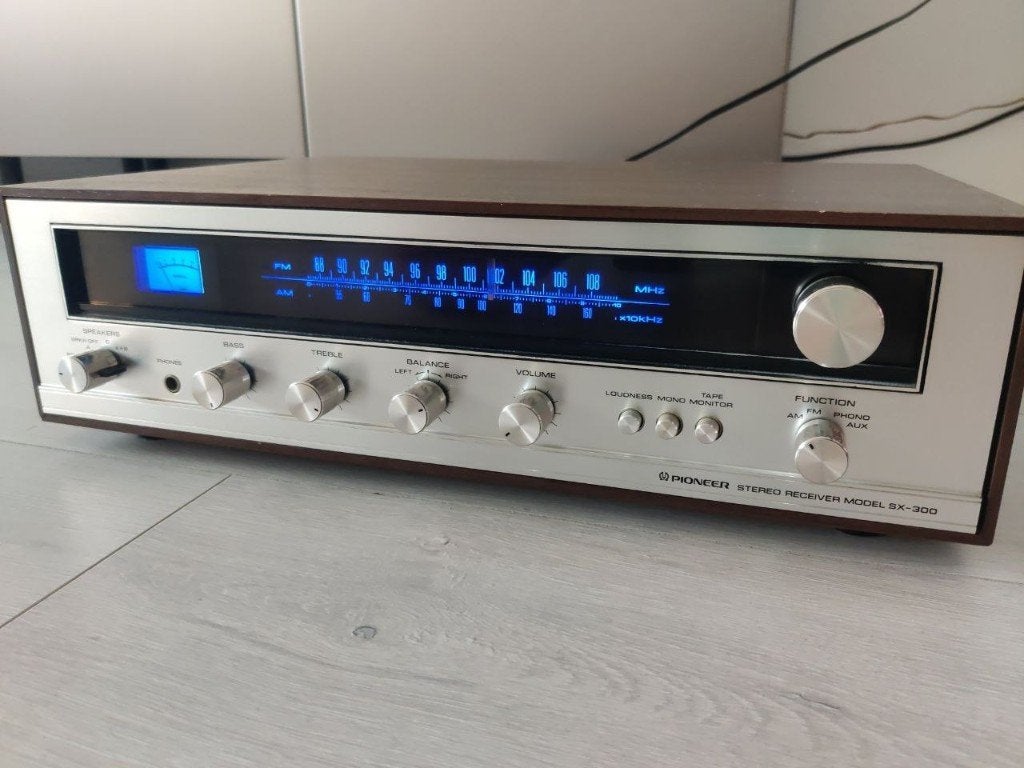 Vintage Pioneer versterker jaren 70 in nette staat, Ophalen of Verzenden, Zo goed als nieuw, 60 tot 120 watt, Overige merken