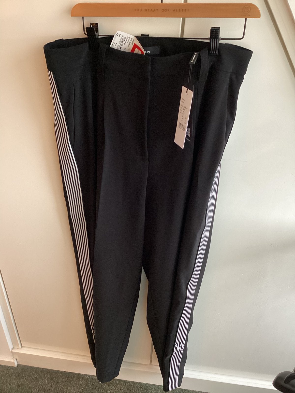 Cambio zwarte pantalon maat 42 nieuw, Zwart, Maat 42/44 (L), Ophalen of Verzenden, Zo goed als nieuw