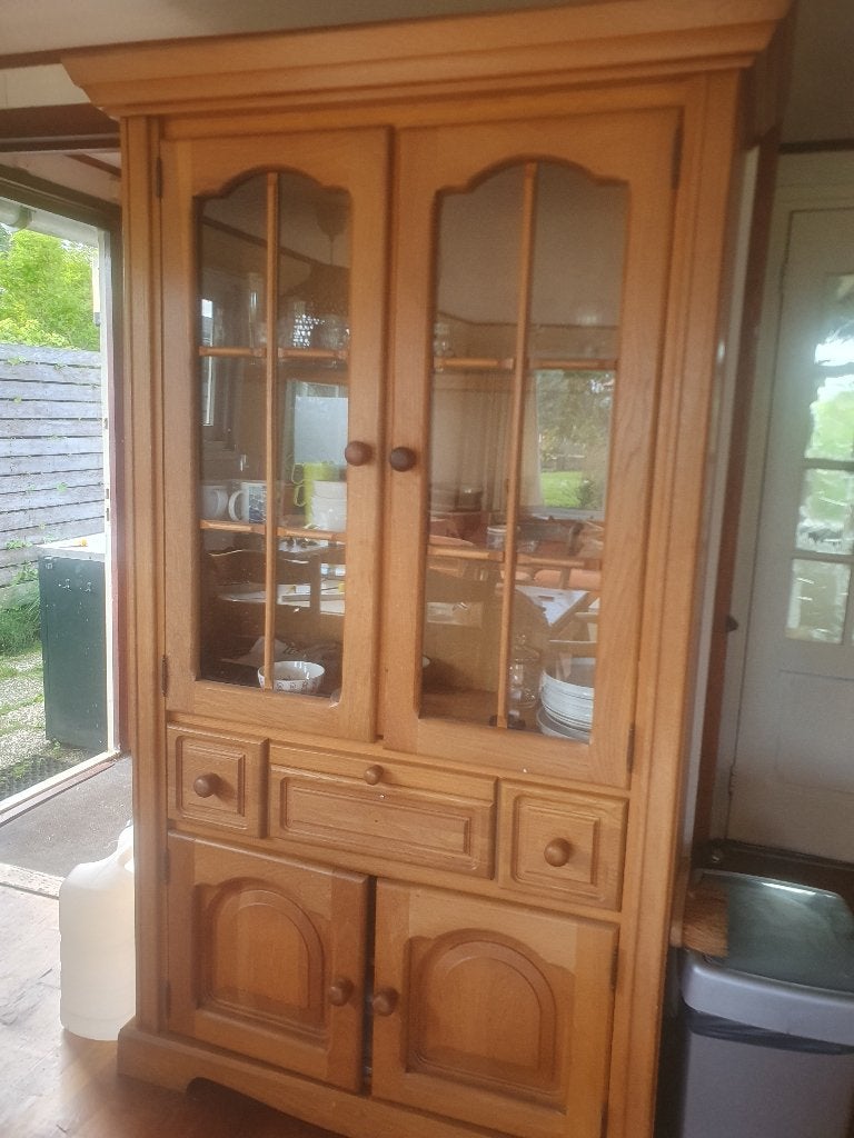 Vitrine kast - gratis