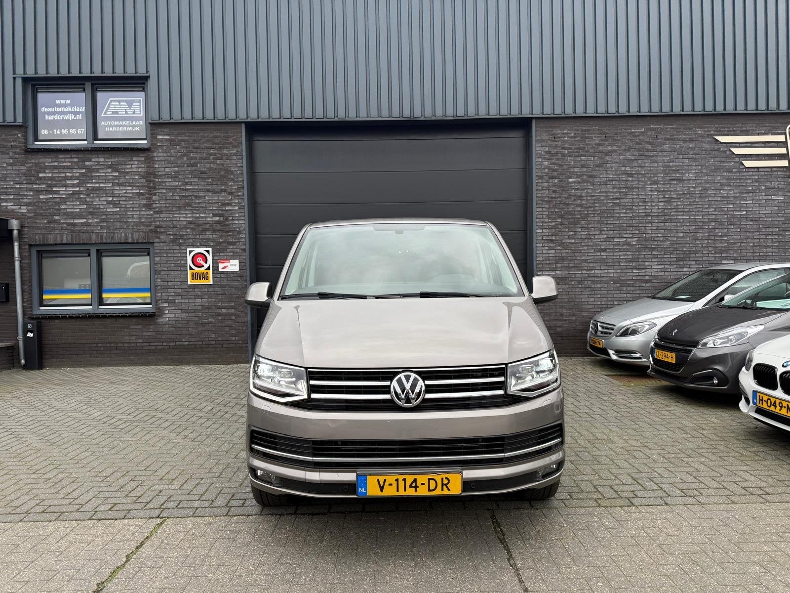 Volkswagen Transporter 2.0 TDI L2H1 DC Highline | 2E EIGENAA, Stof, Gebruikt, Euro 6, 4 cilinders