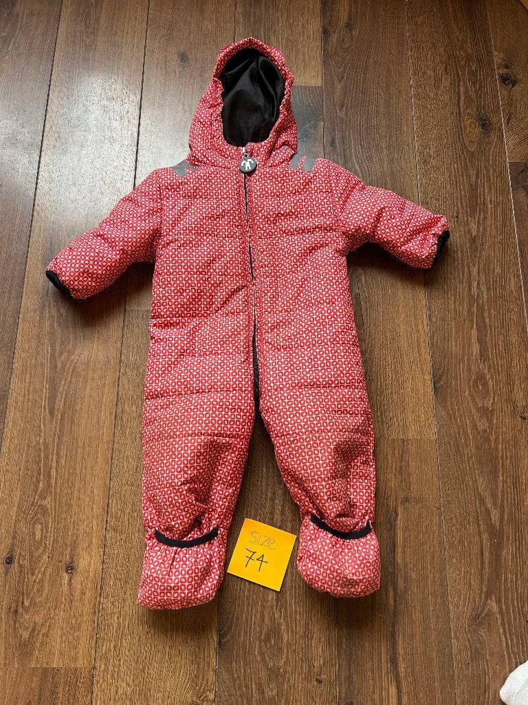 Skipak sneeuwpak rood Ducksday maat 74, Ophalen of Verzenden, Zo goed als nieuw, Pakje, Jongetje of Meisje