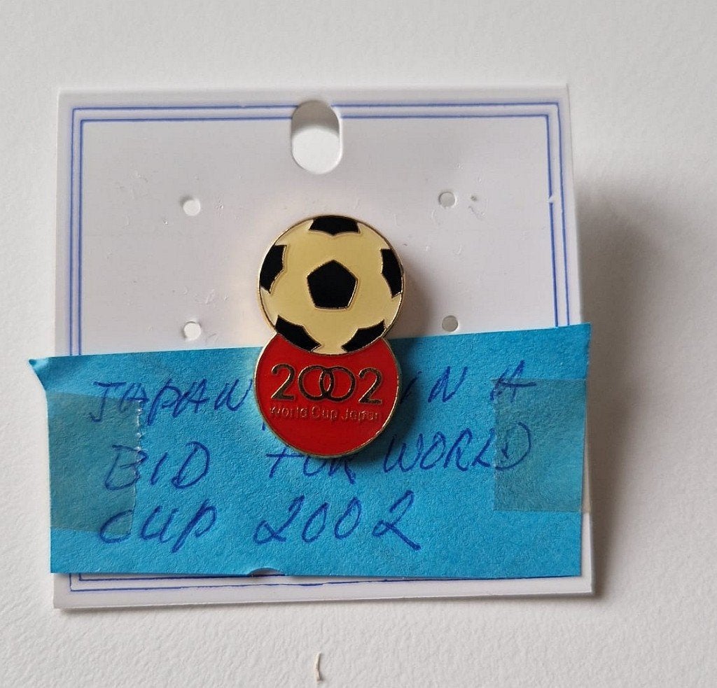 Fifa Japan Bid 2002 Officiele Kledingpin, Ophalen of Verzenden, Nieuw, Buitenlandse clubs, Poster, Plaatje of Sticker