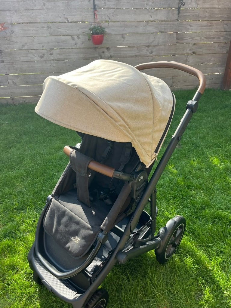 Foto 13 van Beige kinderwagen Britax Römer Smile3 incl. reiswieg + buggy