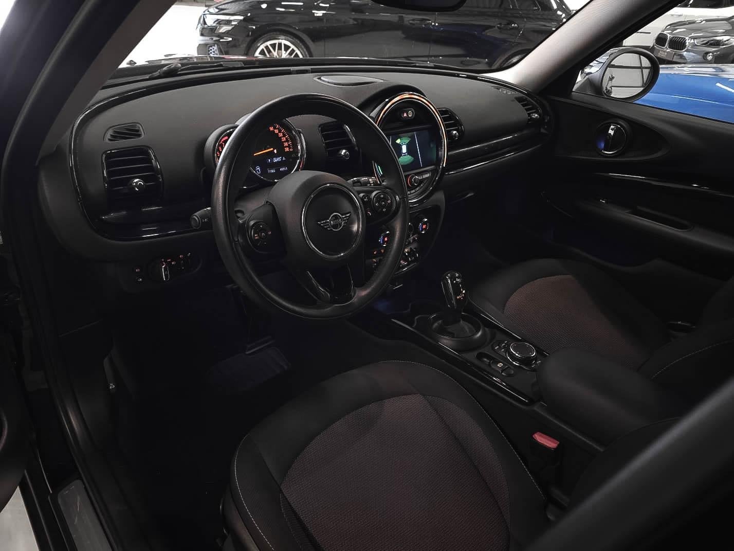 Foto 6 van MINI Clubman 1.5 Cooper Black edition | Carplay | Stoelverwa