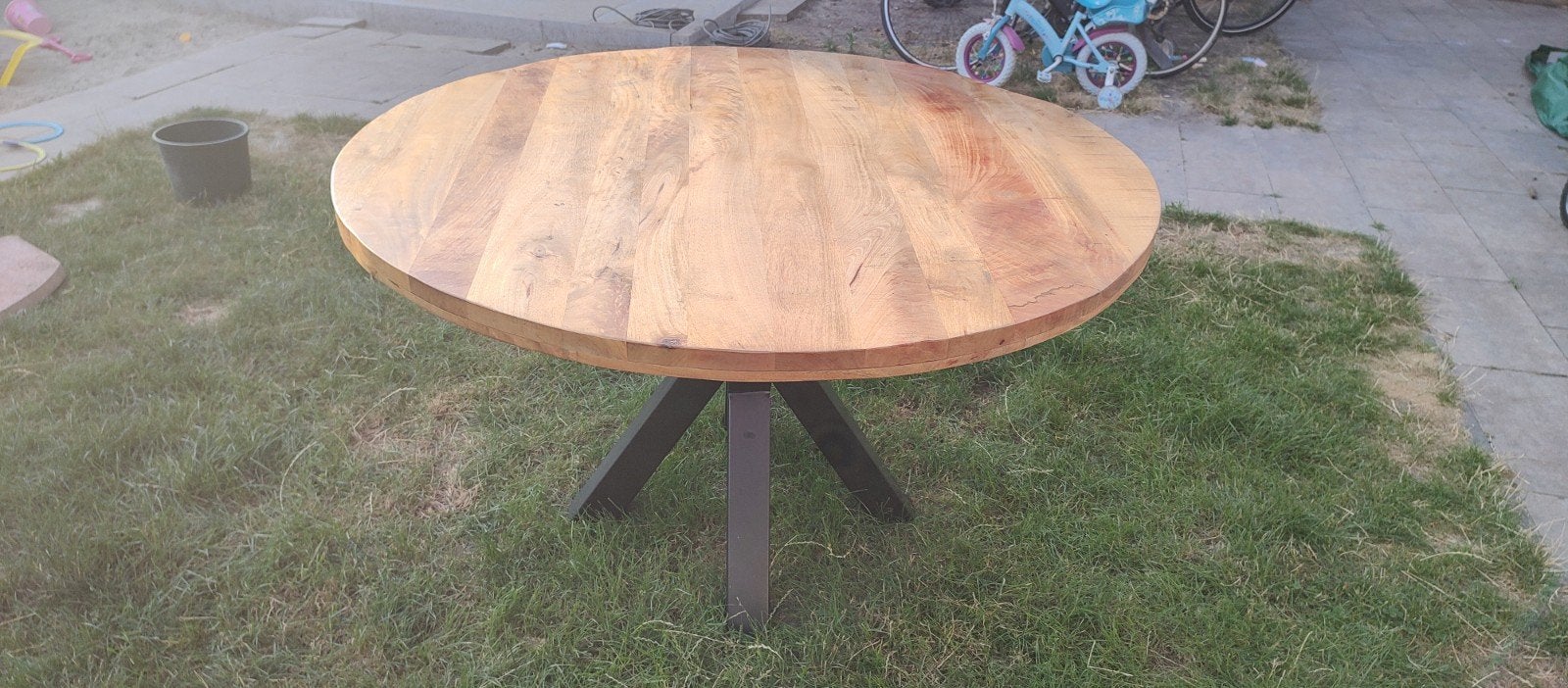 Mooie rond eettafel, Tuin en Terras, Terrasdelen en Vlonders, Gebruikt, Overige materialen, Ophalen
