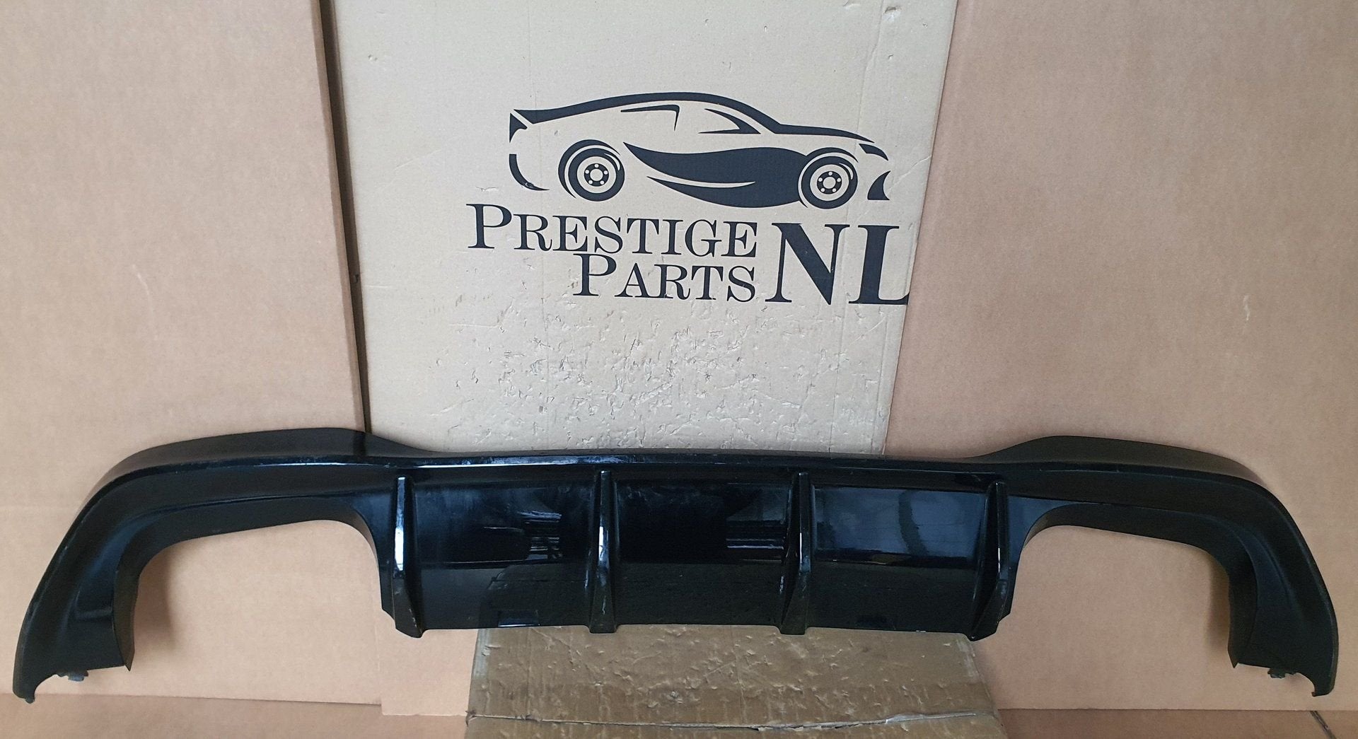 Achterbumper Diffuser Volkswagen Golf 8 VIII R 5H6807568K, Auto-onderdelen, Carrosserie en Plaatwerk, Gebruikt, -, -, Ophalen of Verzenden