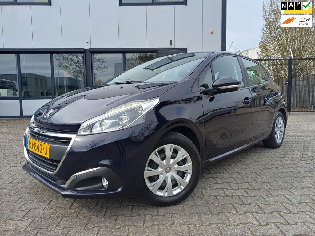 Peugeot 208 1.2 PureTech Blue Lion NAVI/CRUISE/PDC/AIRCO/ORG, Voorwielaandrijving, Stof, Gebruikt, 1199 cc