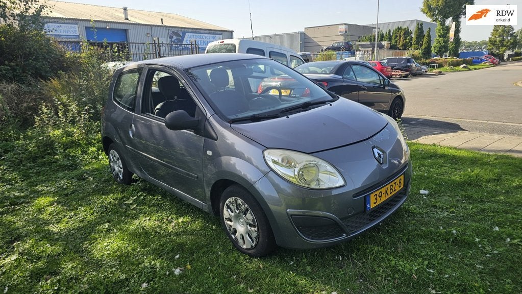 Renault Twingo 1.2 Authentique, Auto's, Voorwielaandrijving, Twingo, Gebruikt, 31 €/maand