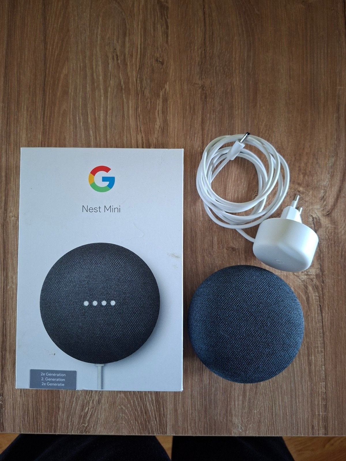 Google Nest Mini (2e generatie) - Slimme speaker, Audio, Tv en Foto, Luidsprekers, Zo goed als nieuw, Slimme speaker, Minder dan 60 watt