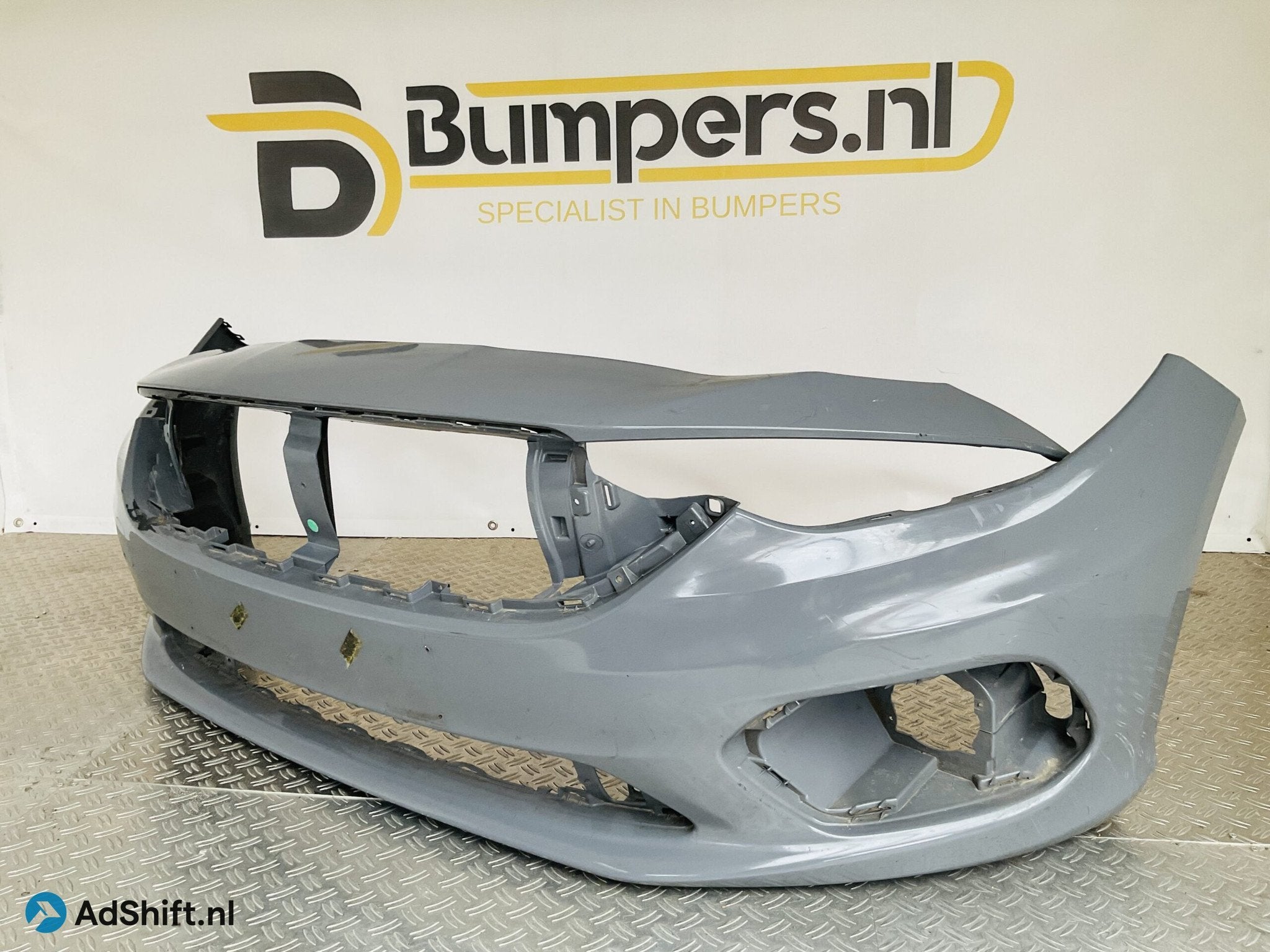 Bumper Fiat Tipo 2015-2023 735631451 Voorbumper 2-B8-13293R, Bumper