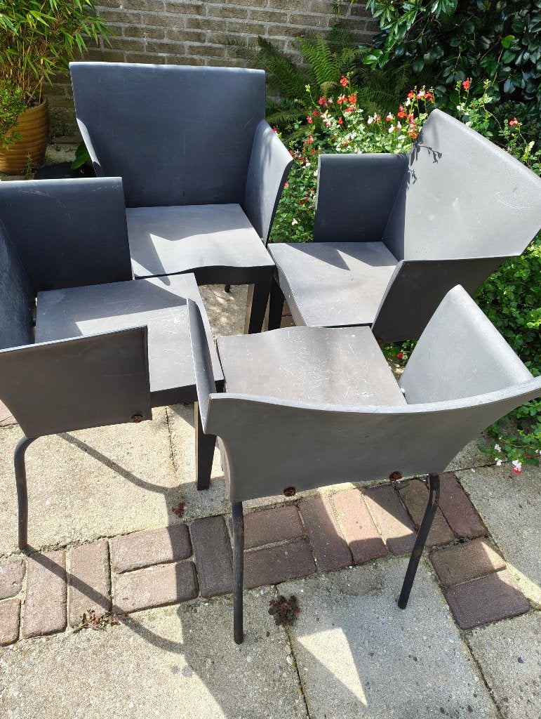 Kartell Super Glob zwart stoelen Gebruikt/Buiten gestaan, Ophalen, Zwart, Vier, Kunststof
