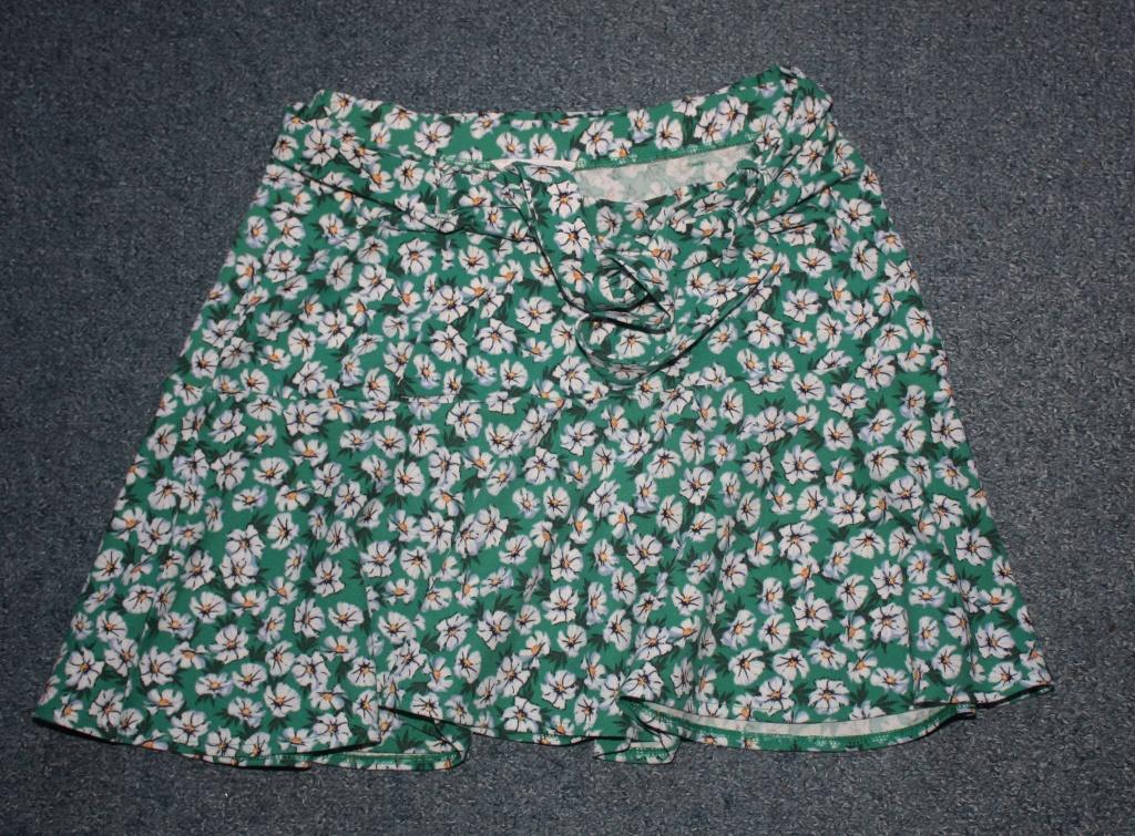 Nieuwe rok groen met bloemen Terranova mt XL, Kleding | Dames, Maat 46/48 (XL) of groter, Nieuw, Ophalen of Verzenden, Terranova