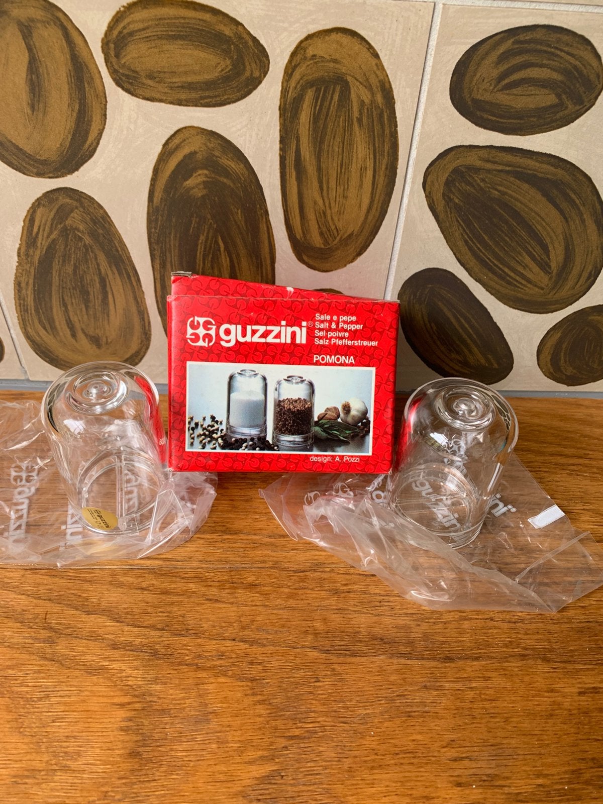 Vintage 80s New Guzzini Pomona Salt Pepper set, Ophalen of Verzenden, Zo goed als nieuw