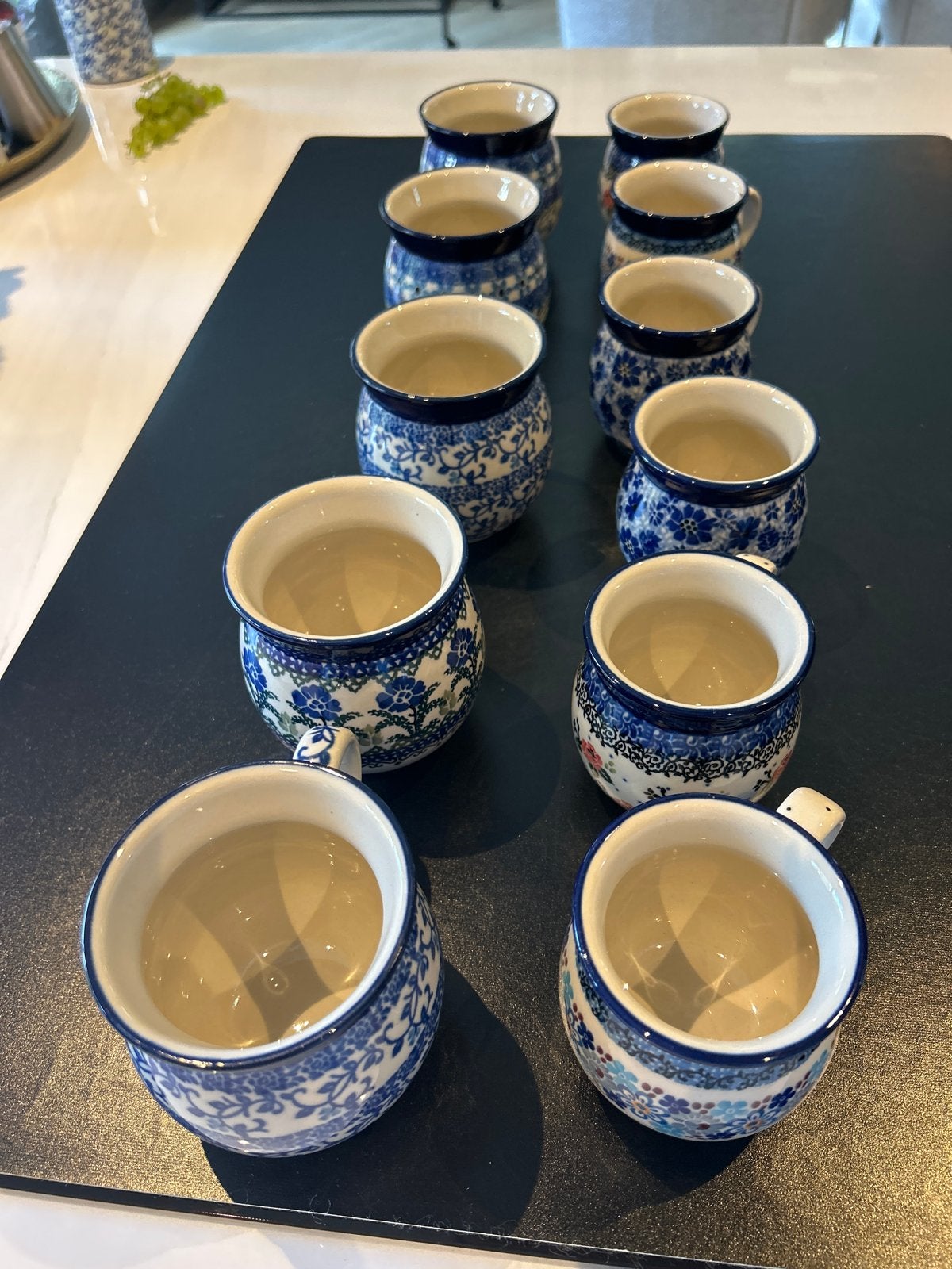 6 mokken 240ml 5 mokken 370 ml bunzlau casle, Overige merken, Zo goed als nieuw, Overige stijlen, Aardewerk