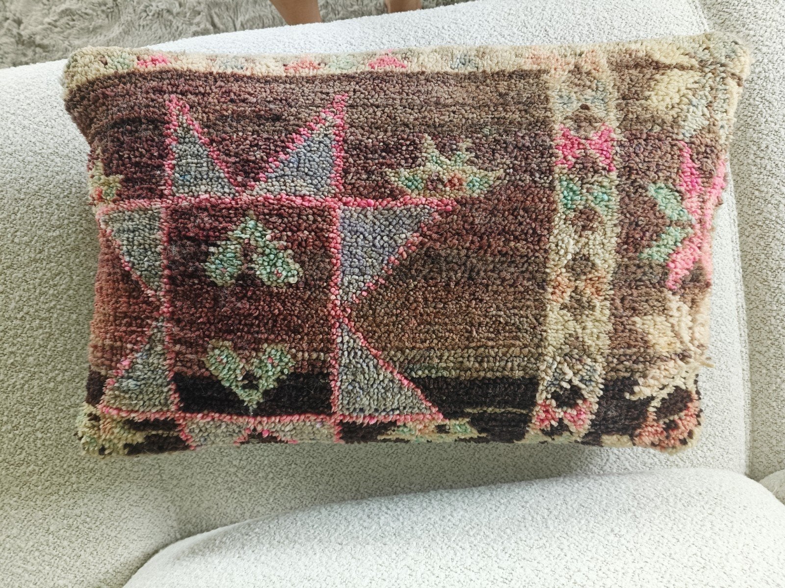 Marokkaans Berber kussen, Huis en Inrichting, Woonaccessoires | Kussens, Overige merken, Meerkleurig, Ophalen of Verzenden, Zo goed als nieuw