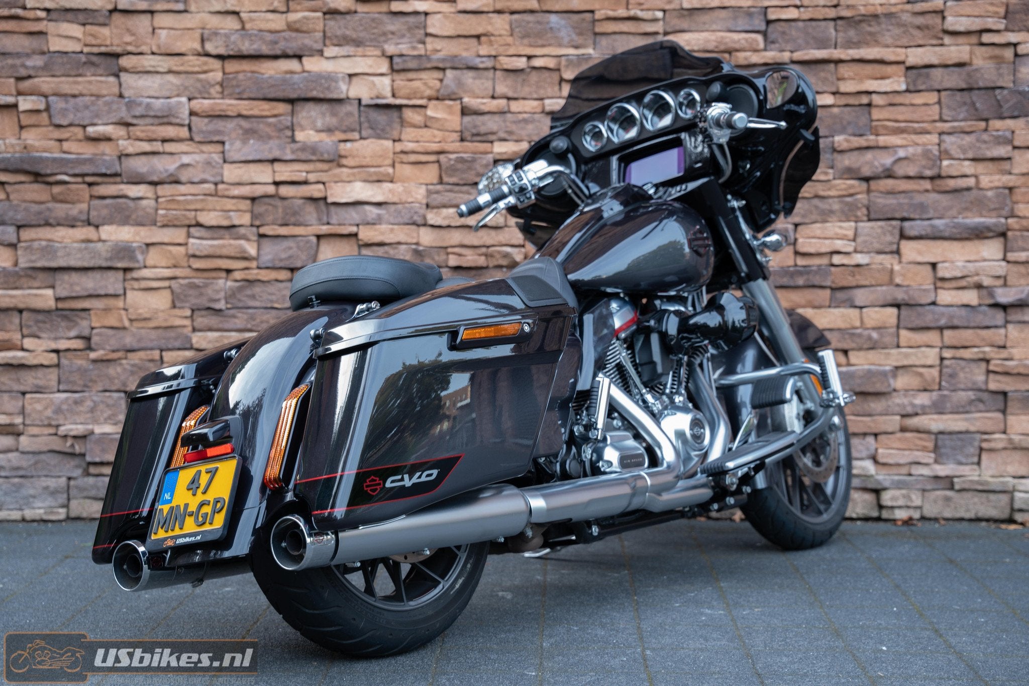 Harley-Davidson FLHXSE Street Glide CVO 117 (bj 2020), Info@harley-davidson.com, 1917 cc, Harley--Davidson, Handgeschakeld