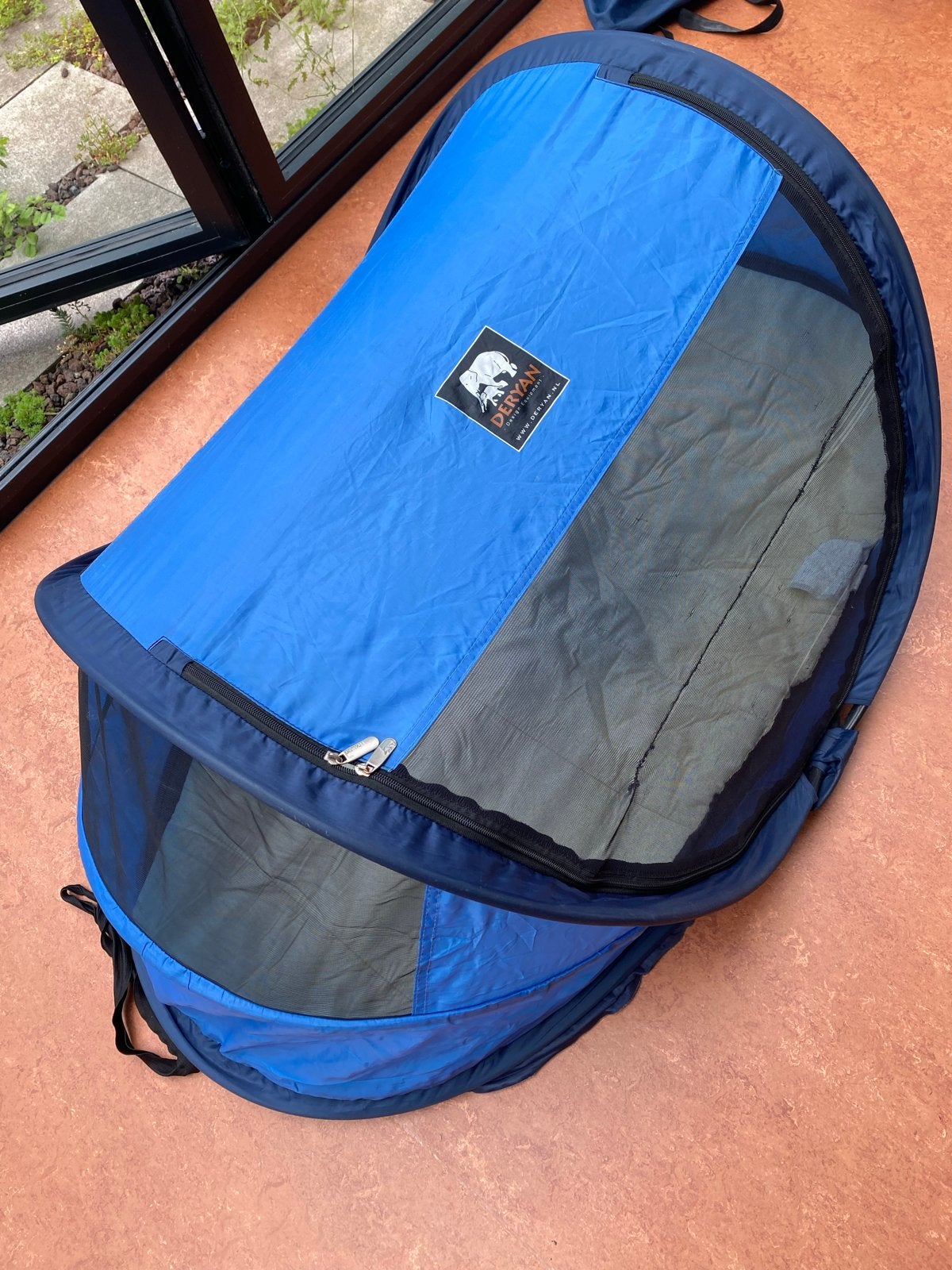 Deryan Travel Cot baby - met kleine beschadiging, Ophalen of Verzenden, Gebruikt