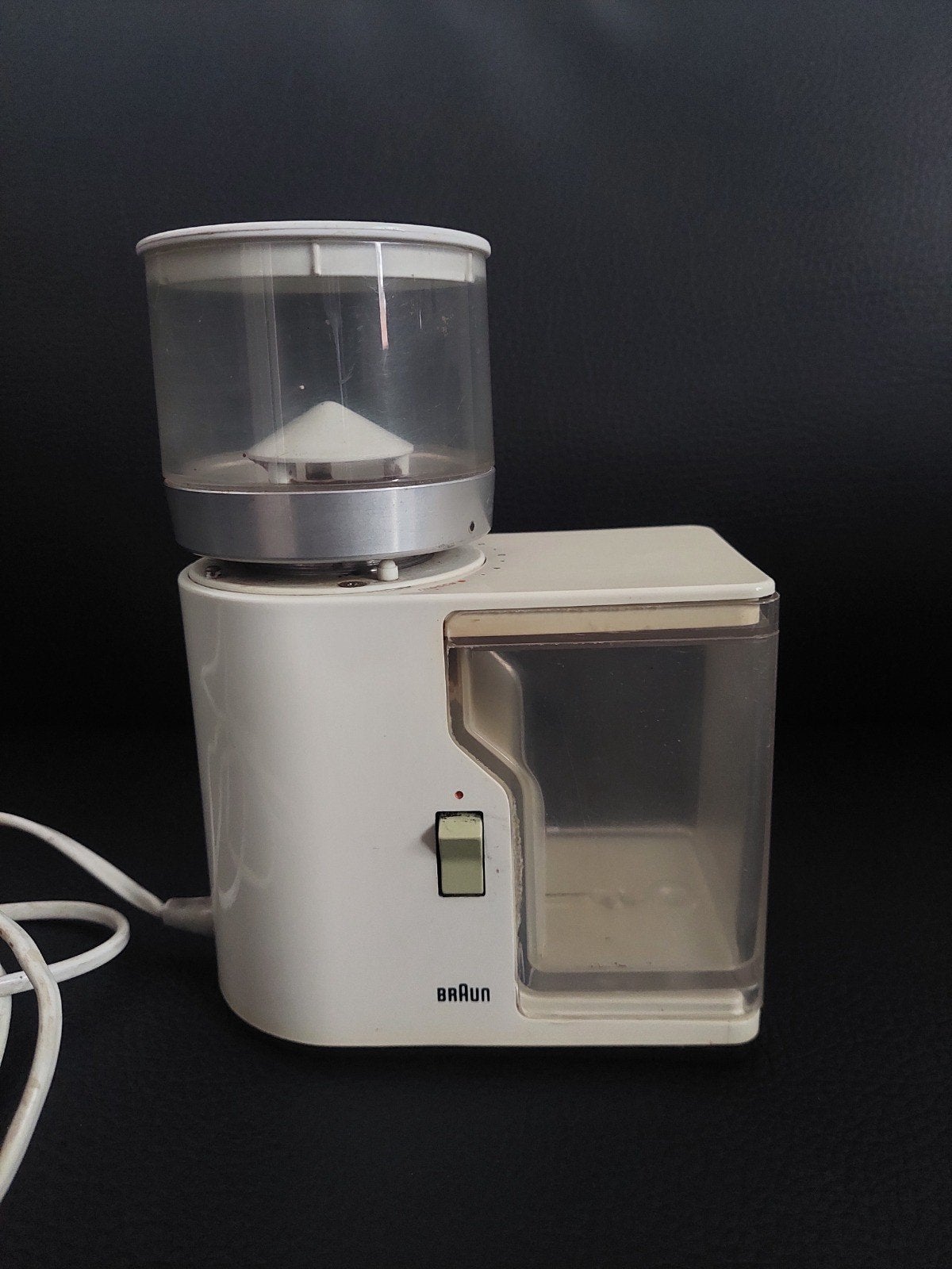 Braun KMM 1 Koffiemolen - Vintage Design, Gebruikt, Overige modellen, 2 tot 4 kopjes, Koffiebonen