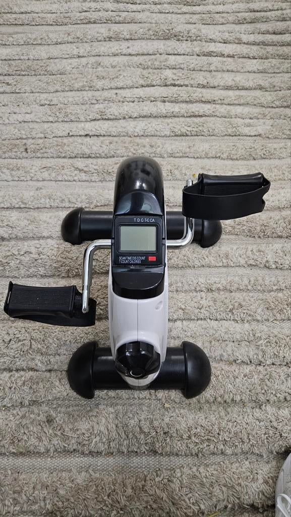 Voettrainer / Stoelfiets - Ideaal voor revalidatie, Ophalen, Kunststof, Gebruikt, Stoelfiets