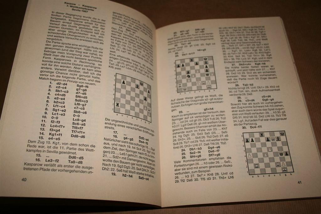 Schaken — Karpov over halfopeningen [Duits, 1989], Boeken, Ophalen of Verzenden, Gelezen