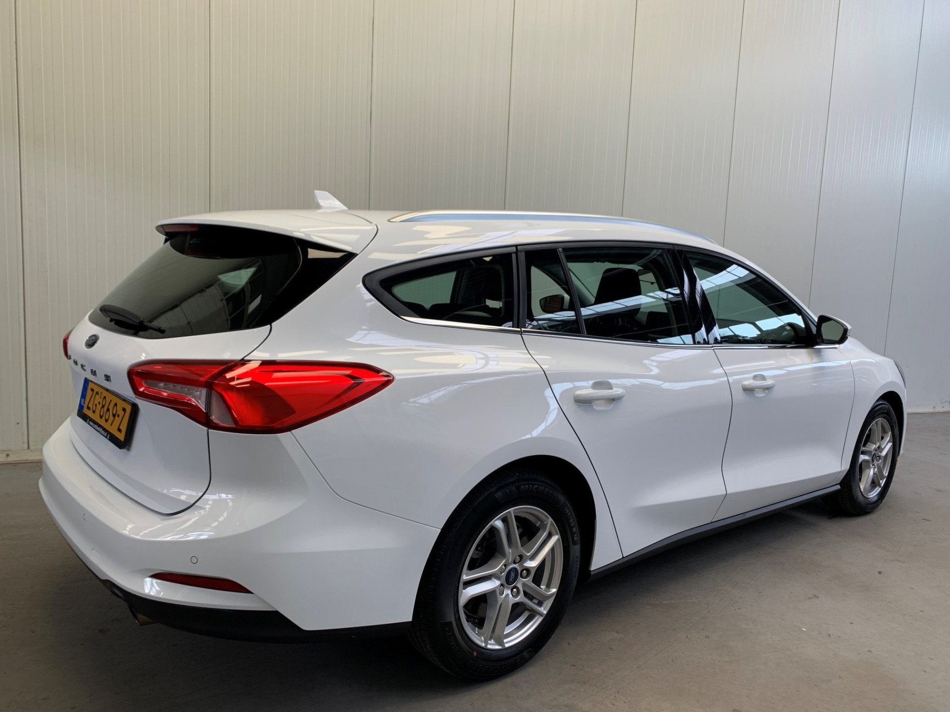 Ford FOCUS Wagon 1.0 EcoBoost Trend Edition Business NAVIGAT, 12 maanden, Gebruikt, Euro 6, 1283 kg