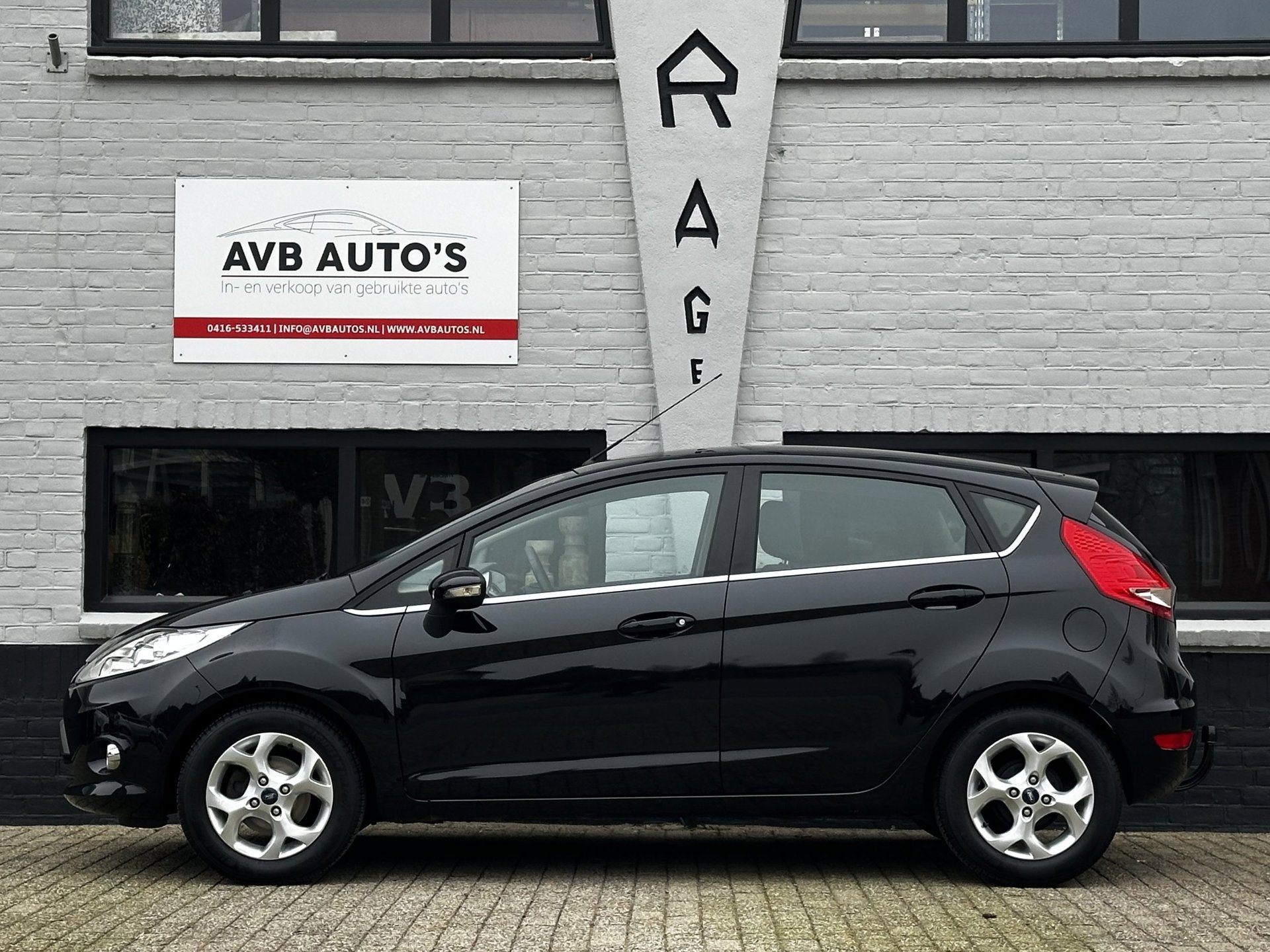 Ford FIESTA 1.25 Titanium Clima Trekhaak PDC 1e Eigenaar, Auto's, Ford, Voorwielaandrijving, Euro 5, Stof, Parkeersensor