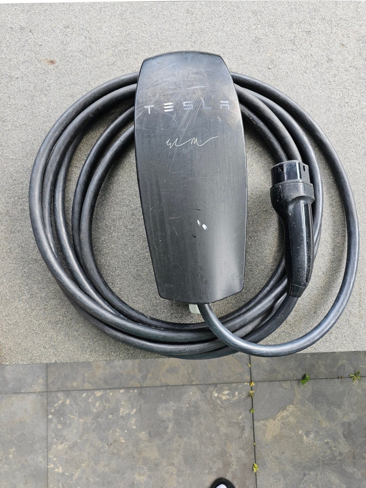 Tesla Wall Connector (2020) - ontgrendelknop defect, Ophalen of Verzenden, Gebruikt, Laadpaal en Laadkabel