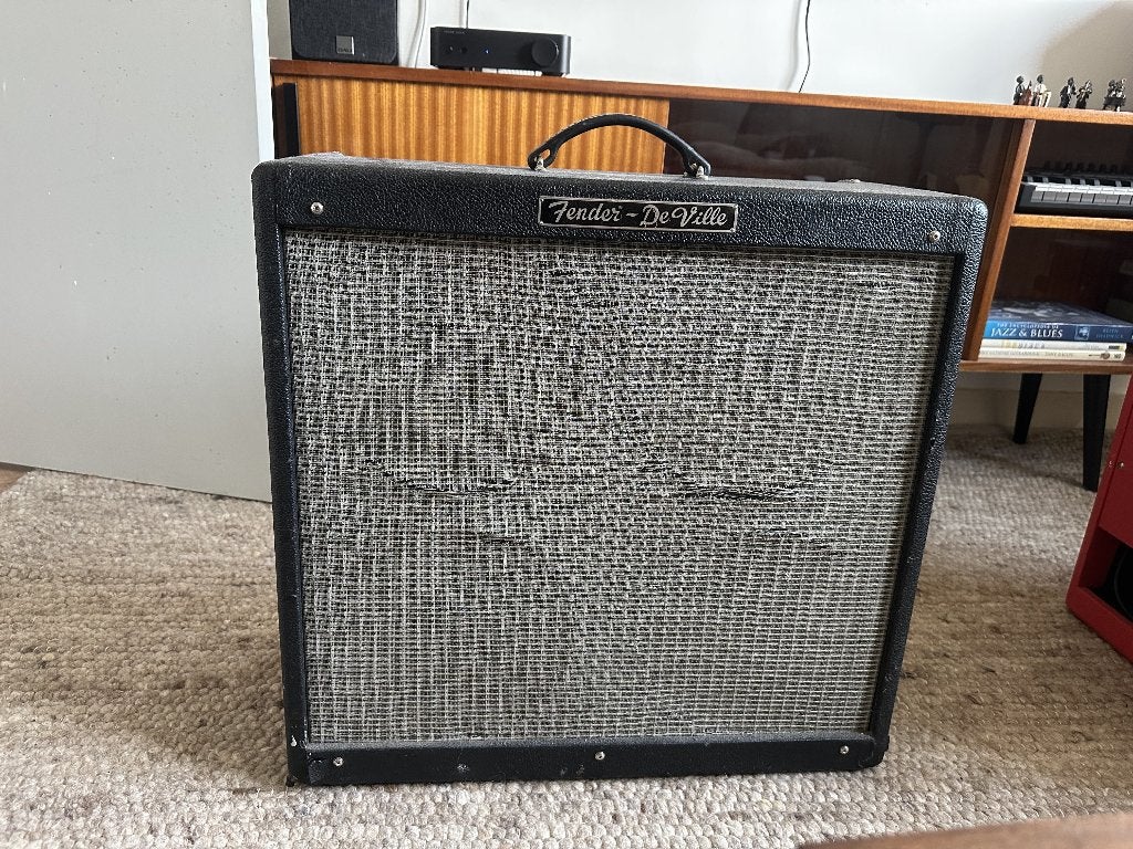 Foto 3 van Fender HotRod Deville 4x10" gitaarversterker