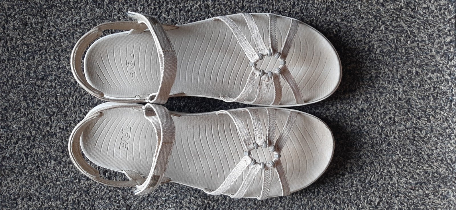 Teva  dames-sandalen  beige mt. 39 NIEUW, Meisje, Overige typen, Nieuw, Teva