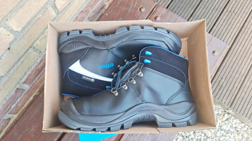 Werkschoenen Atlas GTX (2 paar) maat 42, Ophalen, Nieuw