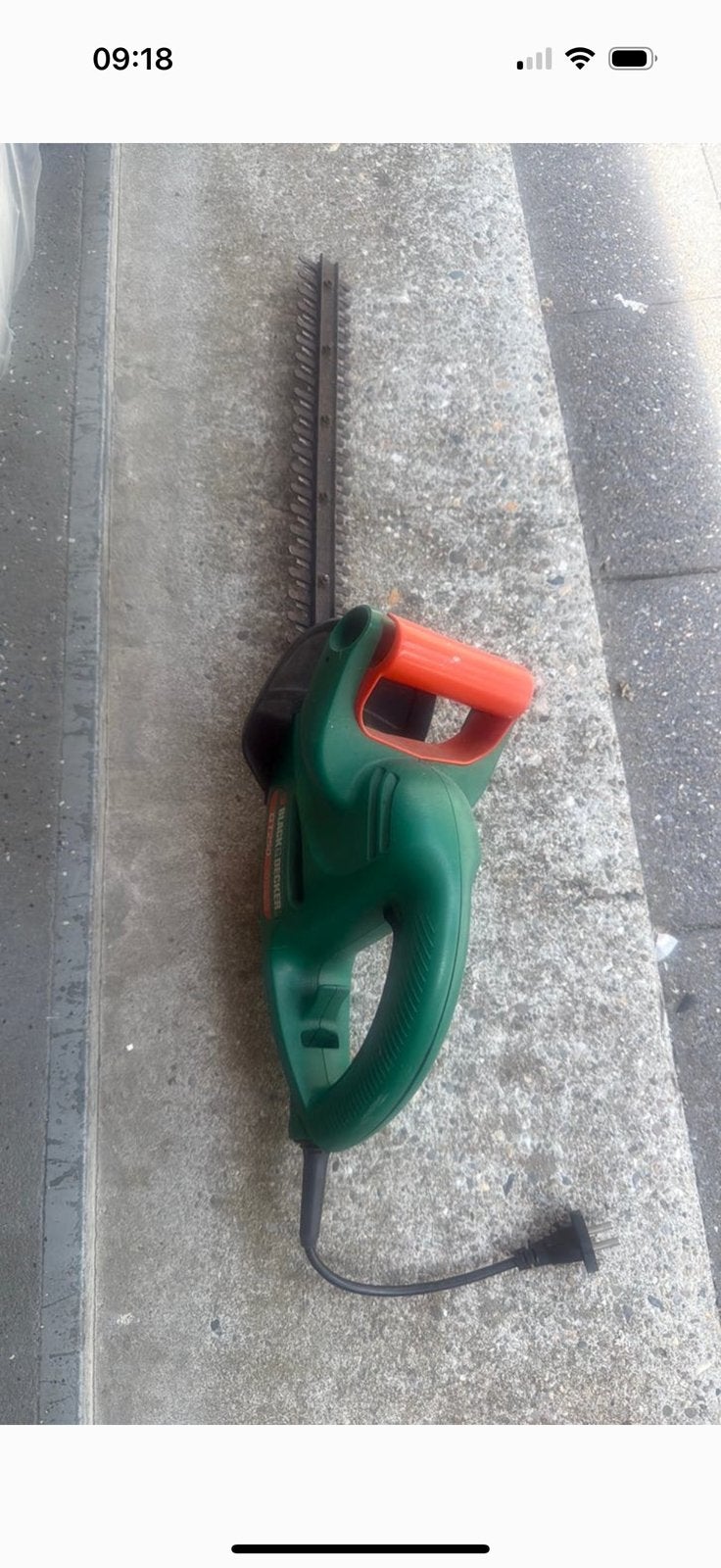 Heggeschaar black and decker, Ophalen, Zo goed als nieuw, Elektrisch