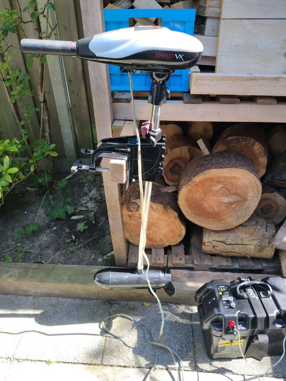 gloed nieuwe elektrische buitenboordmotor met breaker box, Watersport en Boten, Ophalen of Verzenden, Zo goed als nieuw, Motor en Techniek
