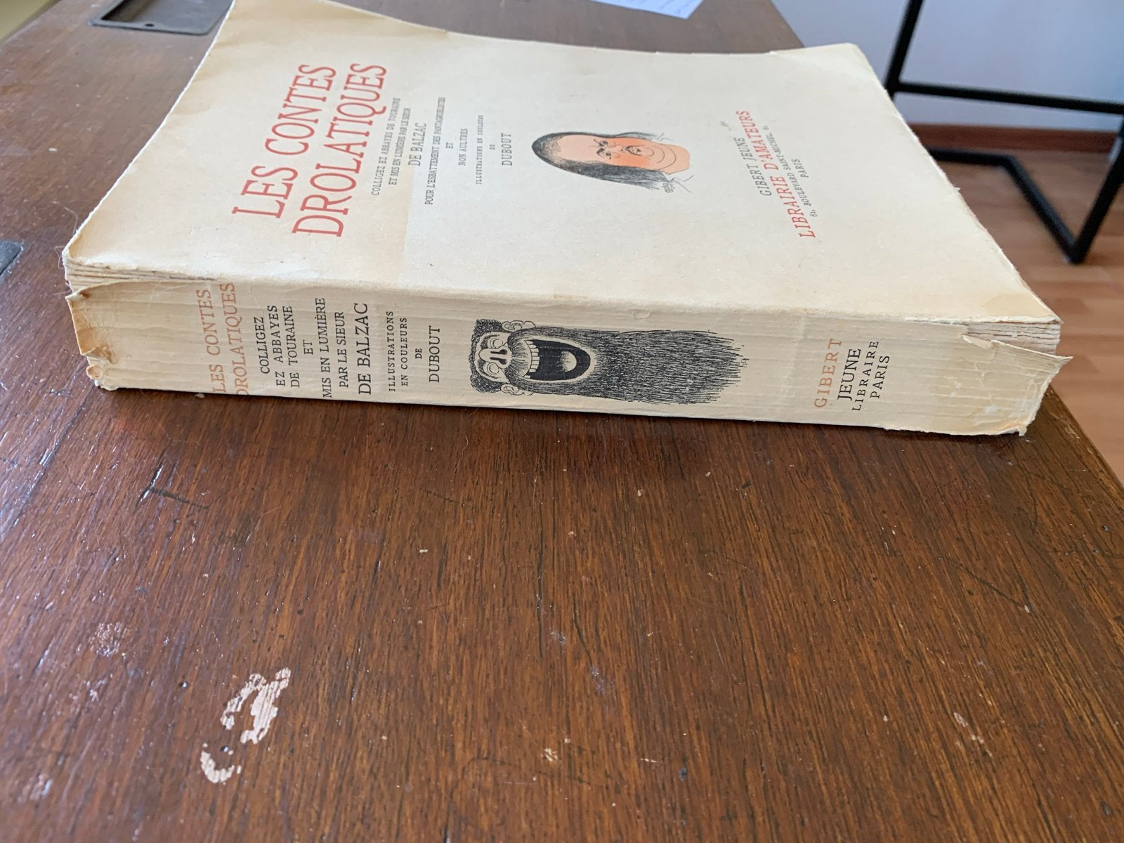 Les Contes Drolatiques - Honoré de Balzac (1925), Boeken, Literatuur, Gelezen, Europa overig, Ophalen of Verzenden