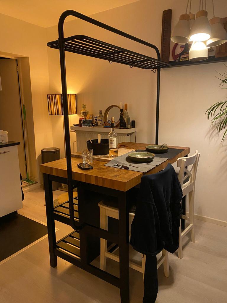 IKEA Vadholma Keukeneiland met Rek - Zo goed als nieuw, Ophalen, 100 tot 150 cm, Zwart, Zo goed als nieuw